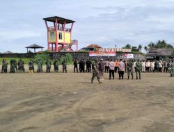 Karya Bakti Tersebar 2026, Bersama Danramil 0313/Mlp Bersih-Bersih Sampah di Pantai Bagedur