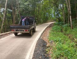 Proyek Jalan Konektivitas Tidak Mencapai Target dan Banyak Kekurangan, Warga Kersaratu dan SMKN 2 Malingping Mengeluhkan
