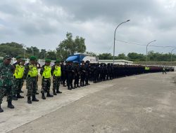 Ratusan Personel Gabungan Amankan Pertandingan Liga 2