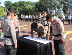 Kapolres Lebak Pimpin Upacara Sertijab Kasat Intelkam, Kapolsek Warunggunung, Kapolsek Rangkasbitung dan  Kapolsek Cibeber