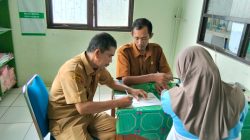 Kepala Puskesmas Muncang H. halwani Tuai Pujian Masyarakat Tangani Pasien, Warga Apresiasi Pelayanan Maksimal.