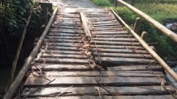 Jembatan Penghubung Desa Sangiang–Malingping Utara Rusak Parah, Warga Tuntut Perhatian