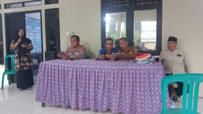 Panitia Pilkades PAW Desa Parungsari Kec. Sajira Gelar Tahapan Verifikasi Berkas 5 Bakal Calon