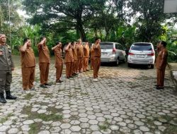Tingkatkan Disiplin dan Pelayanan, Camat Curugbitung Delegasikan Apel Senin untuk Pembinaan Pegawai