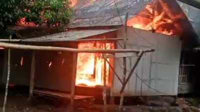 Pilu, Rumah Lansia Pengasuh Anak Yatim di Desa Lebakkeusik Ludes Dilalap Api