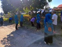 Camat Curugbitung Lia Nurlaila Turun Langsung Pimpin Aksi ‘Jumsih’ di Desa Guradog
