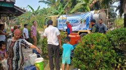 Warga Kp. Pajagan Desa Karangpamidangan Terima Bantuan Air Bersih Dari Dinas PUPR Kabupaten Lebak