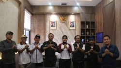 Pererat Sinergi Media-Polri, Kaperwil CNC Media Banten Silaturahmi ke Polres Lebak, Bertemu Kapolres AKBP Arninsi di Ruangannya