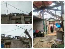 Rumah Warga Sajira Ambruk Diterpa Angin Kencang, Warga Gotong Royong Bersihkan Puing